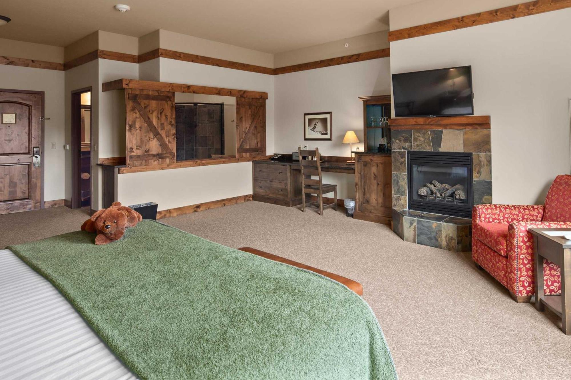 Lodge At Whitefish Lake Exterior photo